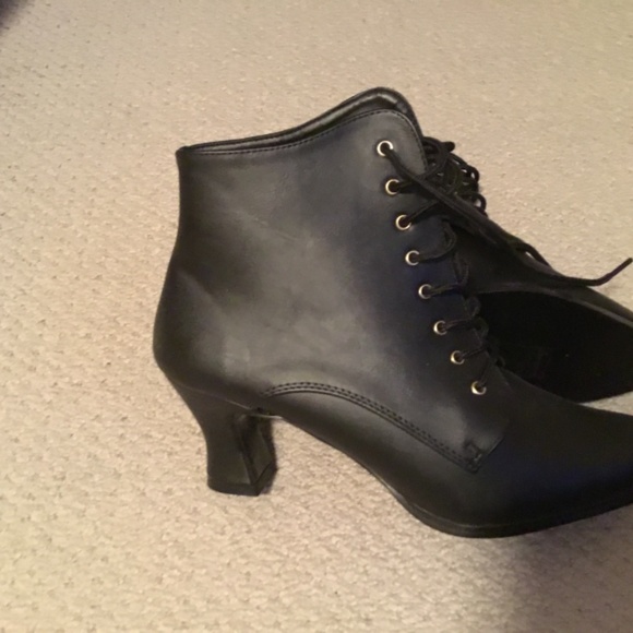 Victorian Shoes - Picture 3 of 3